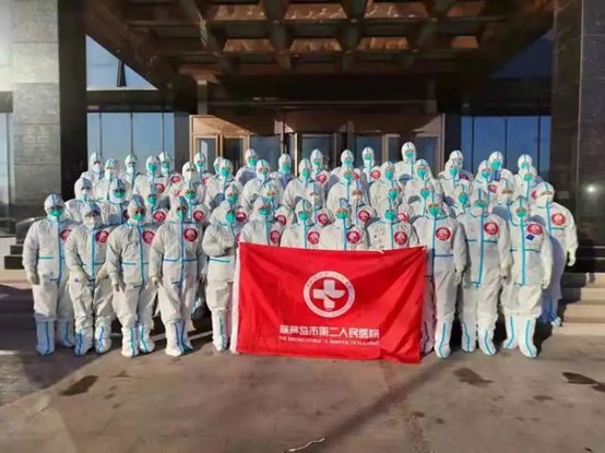 戰(zhàn)疫一線|6萬人次，市二院核酸采樣醫(yī)療隊(duì)支援綏中的第24天！(圖12)