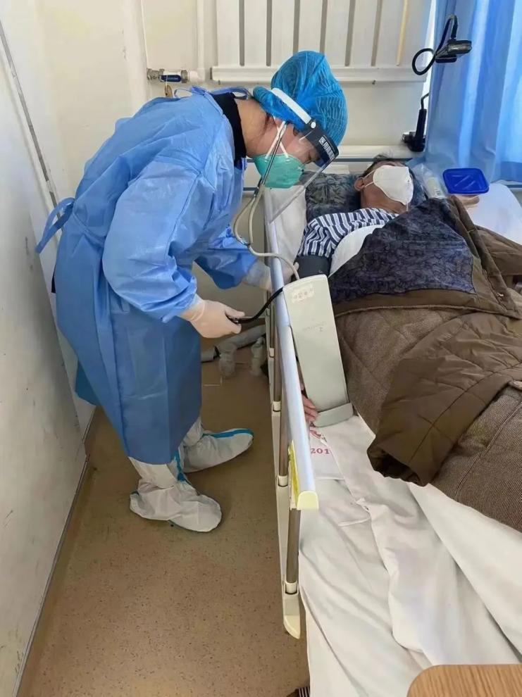 人民醫(yī)院為人民，市二院舉全院之力保障醫(yī)療救治，牢守生命防線！(圖4)